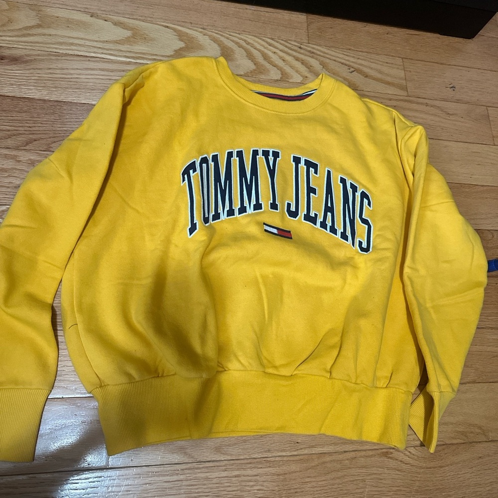 Tommy Hilfiger Yellow Men's Sweater